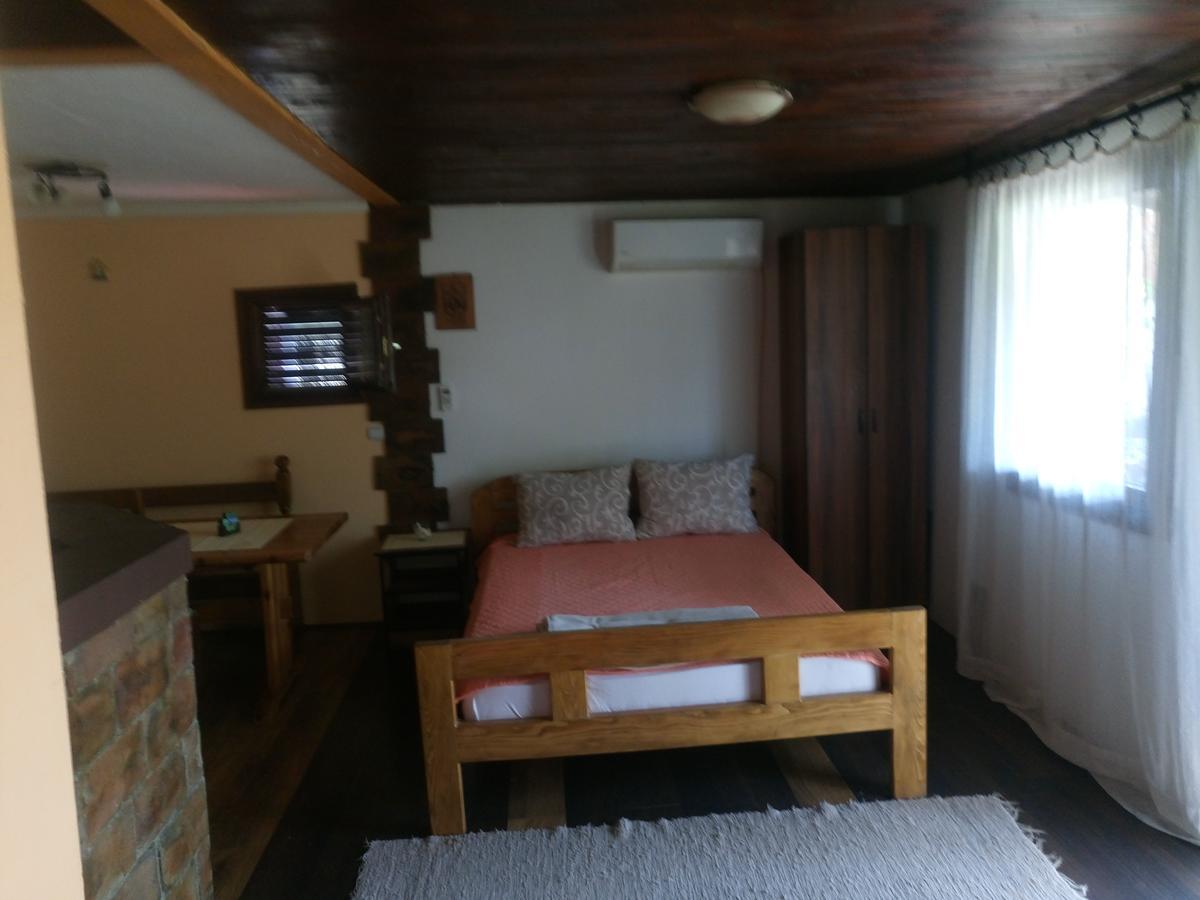 Apartmani Jankovic Vrdnik Exterior foto