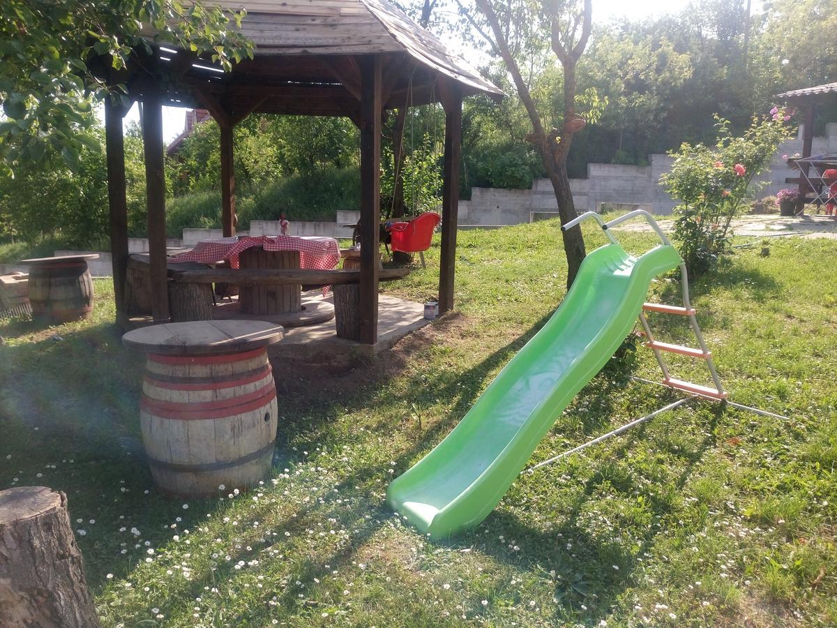 Apartmani Jankovic Vrdnik Exterior foto